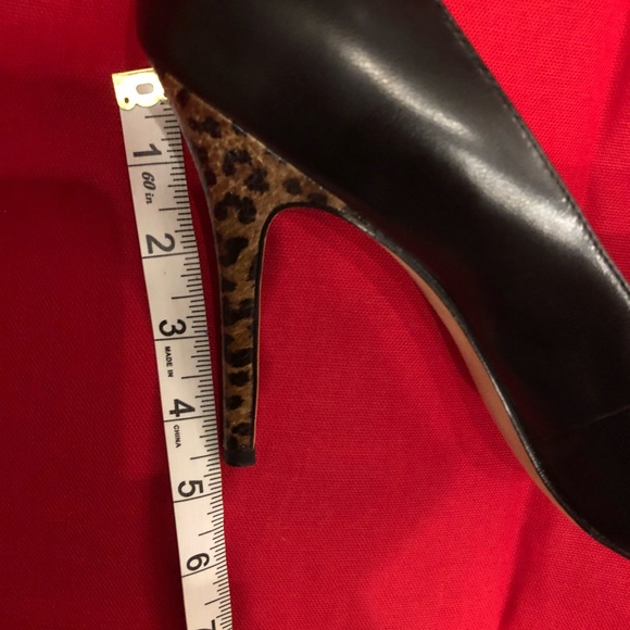 SAKS FIFTH AVENUE peep toe shoes - Picture 4 of 4
